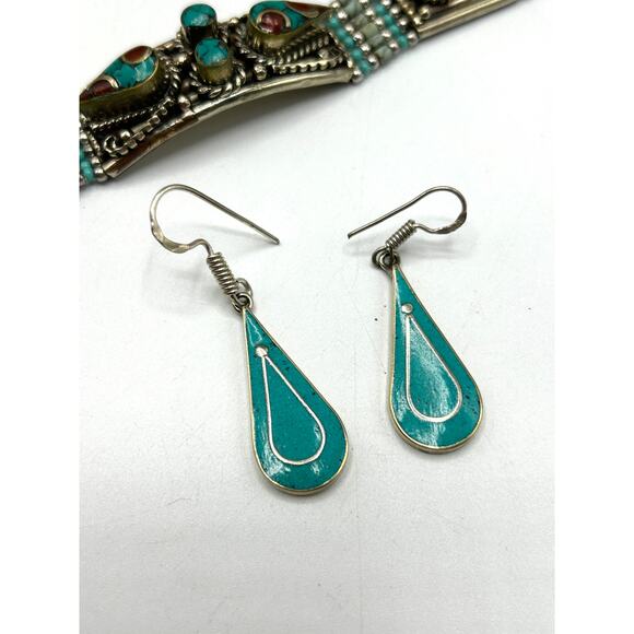 Turquoise & Coral Tibetan Silver Bracelet and Earrings Set - Picture 10 of 10